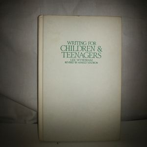 Writing for Children & Teenagers by Lee Wyndham 19